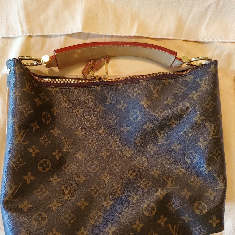 Louis Vuitton Sully PM
